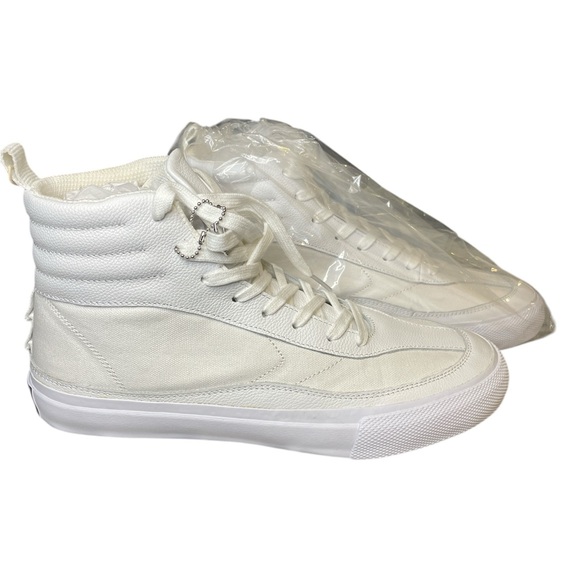 NIB Alexander McQueen Sneakers Vulchi Calf Leather in White size 40 - Picture 2 of 6